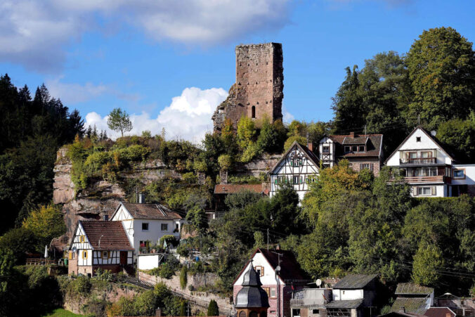 Burg Elmstein (Foto: Holger Knecht)