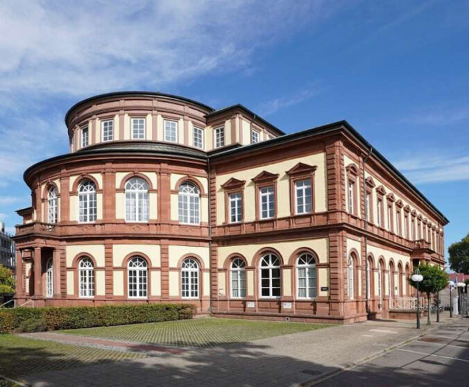 Der Saalbau in Neustadt an der Weinstraße (Foto: Holger Knecht)