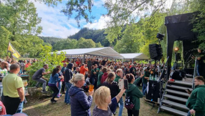 Beste Stimmung in Elmstein (Foto: EZG Pfälzer Grumbeere)