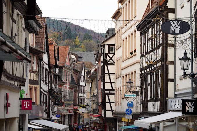 Blick auf die Hauptstraße in Neustadt an der Weinstraße (Foto: Holger Knecht)