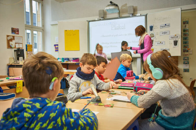 Blick in einen Klassenraum (Foto: PIH)