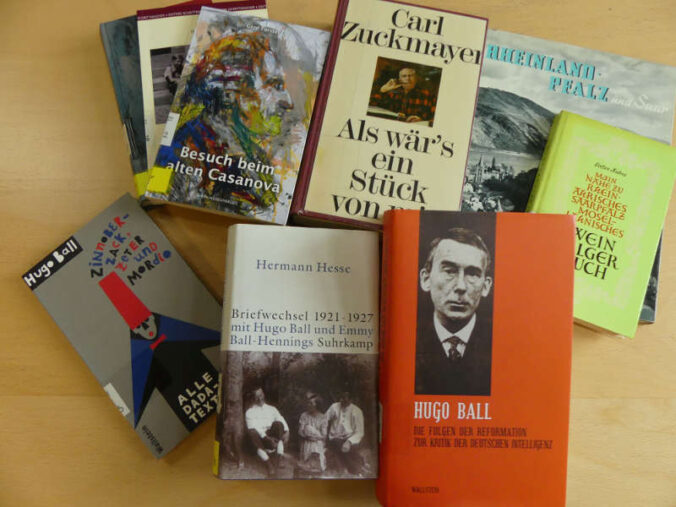 Literaturvielfalt: Pfalzbibliothek ergänzt Ausstellung mit regionalem Teil (Foto: Bezirksverband Pfalz)