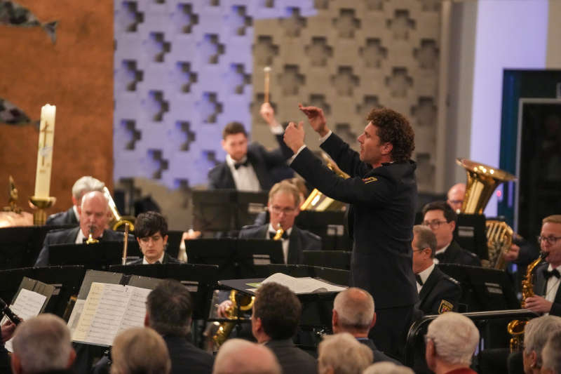 Das Landespolizeiorchester Rheinland-Pfalz in der Friedenskirche Ludwigshafen (Foto: Holger Knecht)