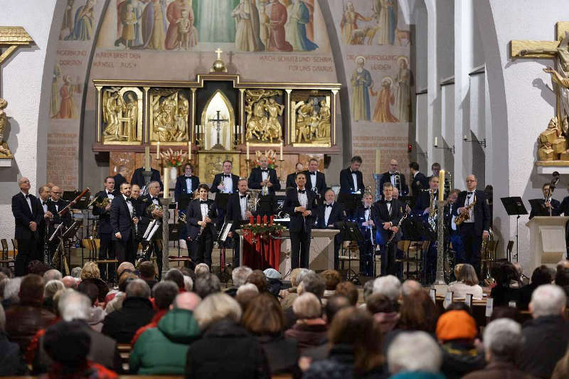 Das Landespolizeiorchester Rheinland-Pfalz in der Kirche Maria Schütz in Kaiserslautern (Foto: Holger Knecht)