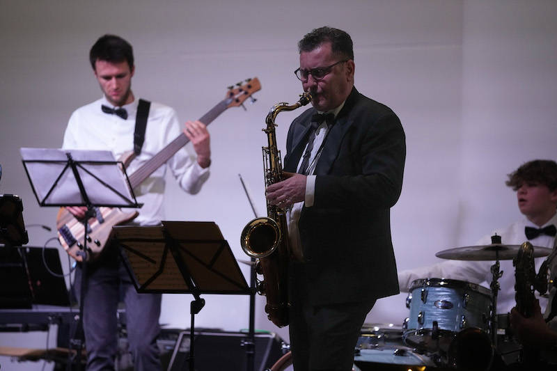 Christmas Swing BigBand Hochschule Kaiserslautern (Foto: Holger Knecht)