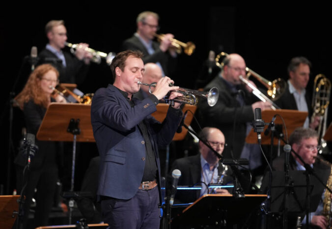 Jazz an Neujahr 2023 Blue note BIG BAND Jakob Helling (Foto: Holger Knecht)