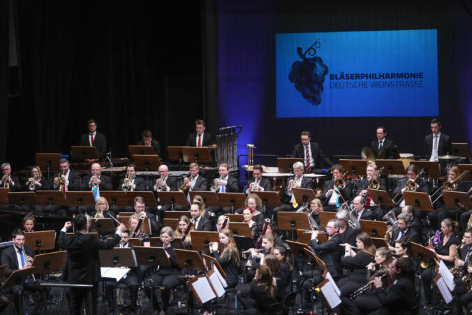 Bläserphilharmonie Deutsche Weinstraße (Foto: Holger Knecht)