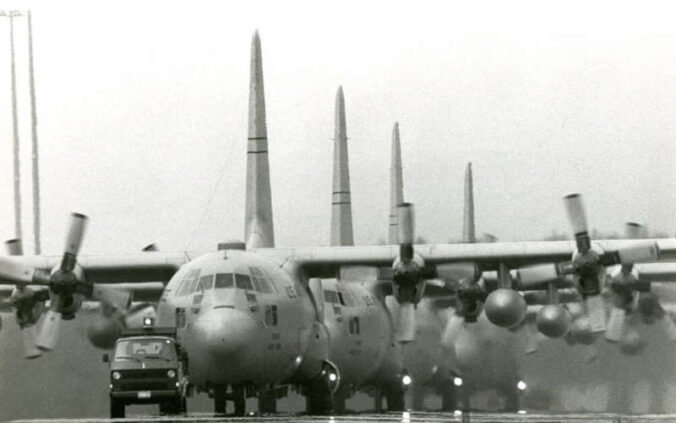 Vier Lockheed C-130 (Foto: Fotoarchiv, Docu Center Ramstein)