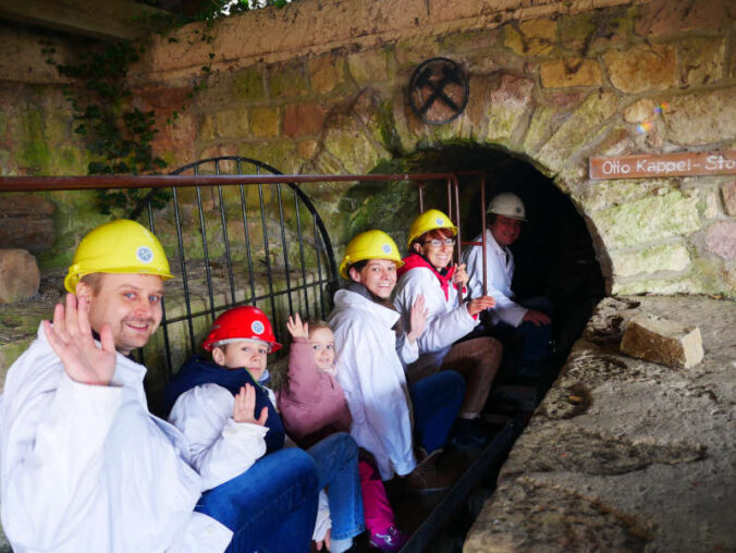 Familie auf Bahn (Foto: VG Lauterecken-Wolfstein)