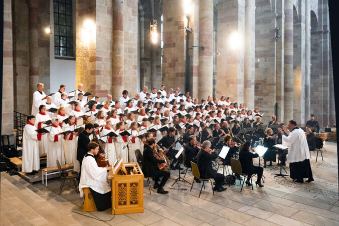 Der Speyerer Domchor (Quelle: Dommusik Speyer, Foto: Klaus Landry)