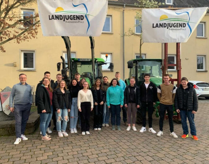 Landjugend-Gründung (Foto: Ortsgemeinde Langenfeld)