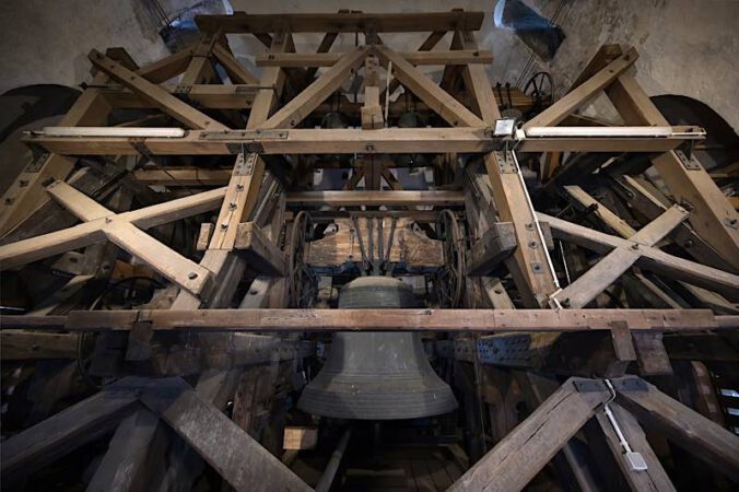 Blick in den Glockenstuhl des Speyerer Doms (Quelle: Domkapitel Speyer, Foto: Klaus Landry)
