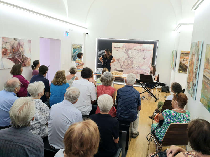 Lesung im Weißenburger Tor (Foto: Stephanie Mohr/Stadt Germersheim)