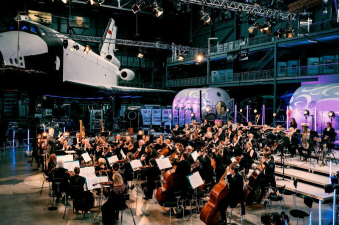 Deutsche Staatsphilharmonie Rheinland-Pfalz (Foto: Felix Broede)