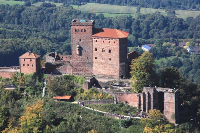 Reichsfeste Trifels bei Annweiler (Foto: Manfred Czerwinski)