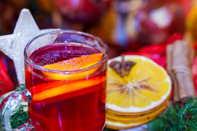 Glühwein auf Weihachtsmarkt