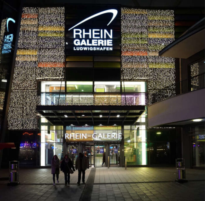 Rhein-Galerie weihnachtlich (Foto 2019: Holger Knecht)