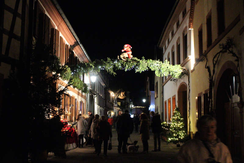 Birkweiler Weinwinter (Foto: Dorffotografen & Weinfreunde Birkweiler, Bildarchiv Südliche Weinstraße e.V.)