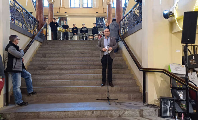 Bürgermeister Manfred Schulz eröffnet den Kulturmarkt (Foto: Stadt Kaiserslautern)