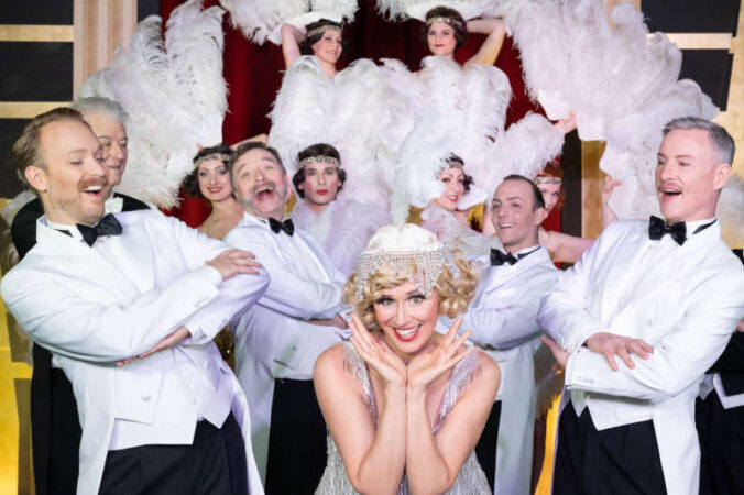 Revue-Operette "Ball im Savoy" (Foto: Hannah Hilger)