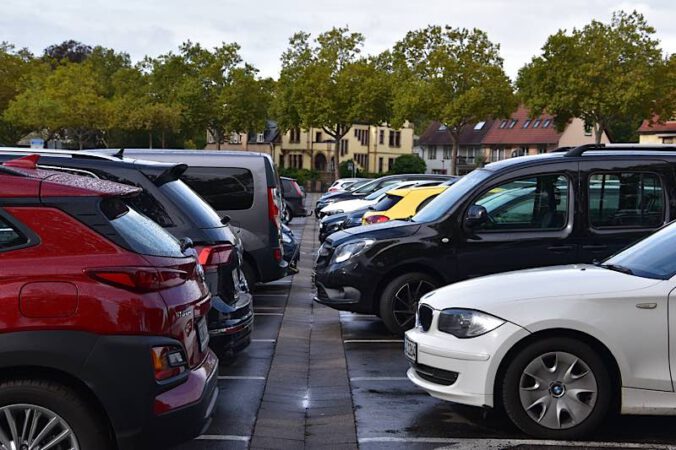 Auch in diesem Jahr kann an den Adventssamstagen kostenfrei im Parkquartier Alter Meßplatz geparkt werden. (Quelle: Stadt Landau )