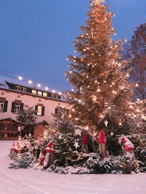 Deidesheimer Advent im Schnee (Foto: Tourist Service GmbH Deidesheim)