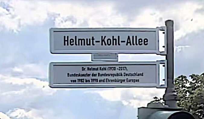 Helmut-Kohl-Allee