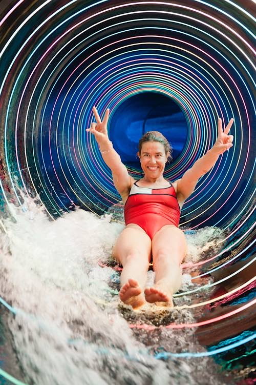 Riesenrutsche Schwimmbad bademaxx Speyer (Foto: SWS/bademaxx)