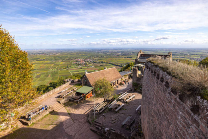 Madenburg bei Eschbach (Foto: Pfalz.Touristik e.V., Heimatlichter GmbH)