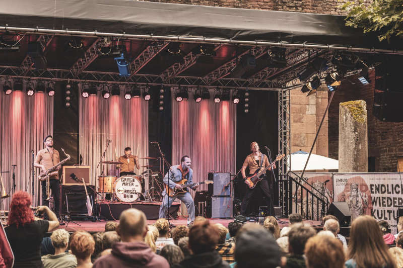 Limburg Sommer: Konzert Gringo Mayer (Foto: Tourist Info Bad Dürkheim, Gerrit Altes)