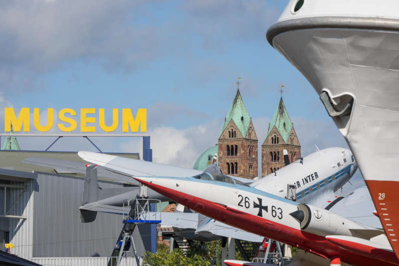 Blick vom Technik Museum auf den Speyerer Dom. (Foto: Holger Knecht)