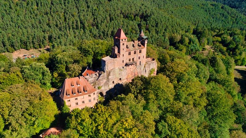 Die Ritterburg Berwartstein (Foto: Kurt Groos / Pfalz-Touristik e.V.)