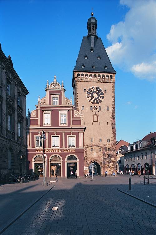 Altpörtel von Osten (Foto: Thorsten Krüger)