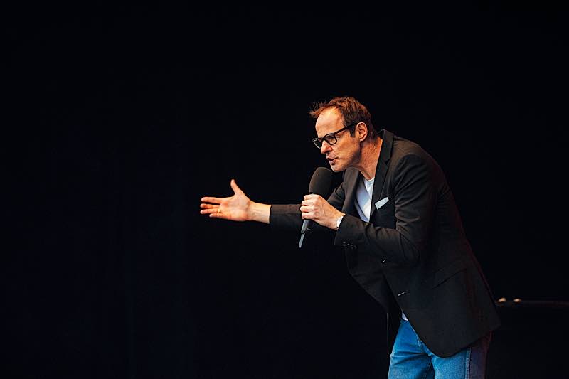 Vince Ebert beim „SWR3 Comedy Festival“ 2024. © SWR3/Adrian Walter