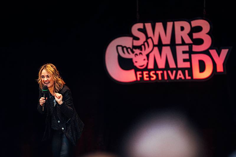 Lisa Feller beim „SWR3 Comedy Festival“ 2024. © SWR3/Adrian Walter