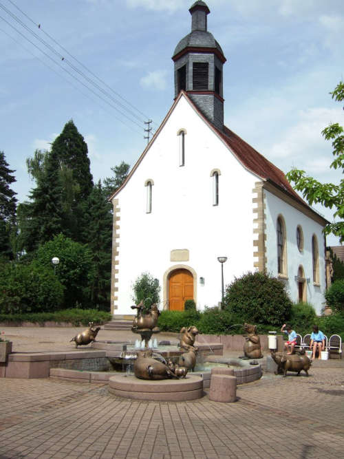 Laurentiuskirche (Foto: Gemeinde Bornheim)