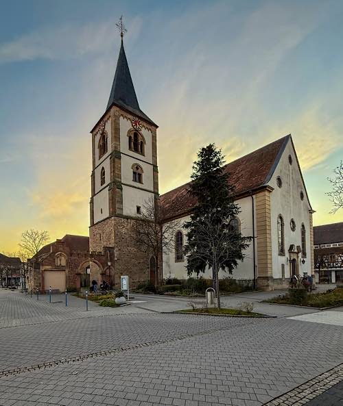 Christuskirche Haßloch (Foto: Holger Knecht)