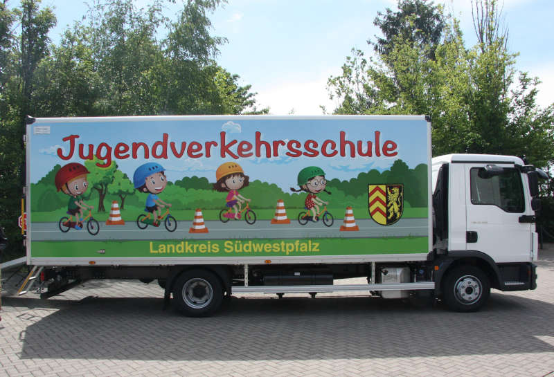 Das Fahrzeug der Jugendverkehrsschule (Foto: Kreisverwaltung Südwestpfalz)