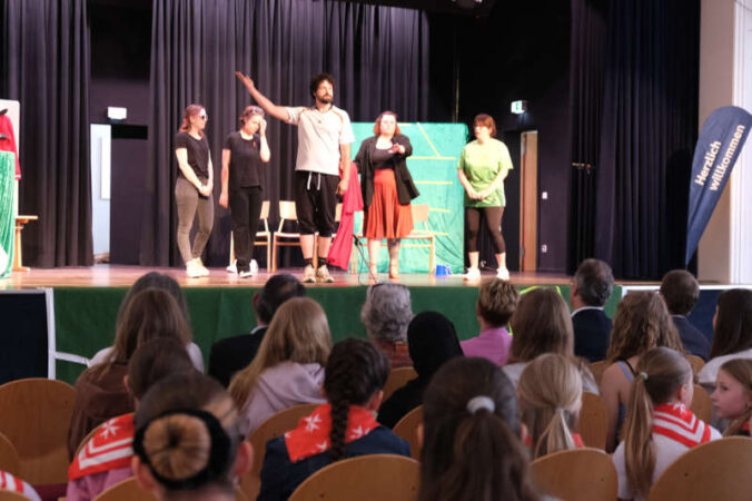 Spannend ging es im vergangenen Jahr los bei der Eröffnung des damaligen Festivaltags von AUFGESPIELT. (Archivfoto: KV SÜW)