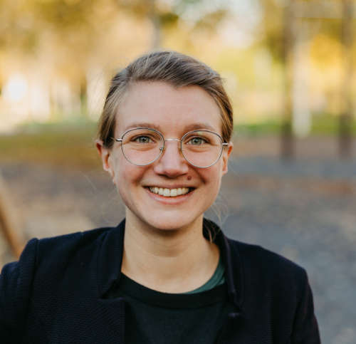 Dr. Leonie Steckermeier: Juniorprofessorin für Angewandte Soziologie an der RPTU und Expertin auf dem Gebiet der Makrosoziologie. (Foto: Jana Dünnhaupt)