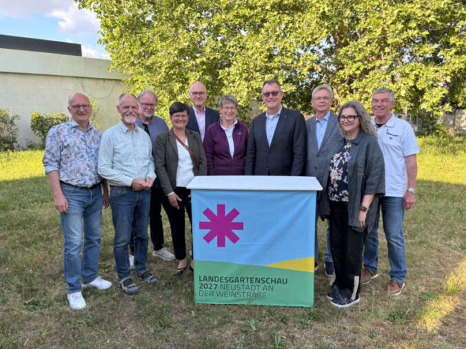Der neu gewählte Vorstand des Freundeskreises (Foto: LGS27)