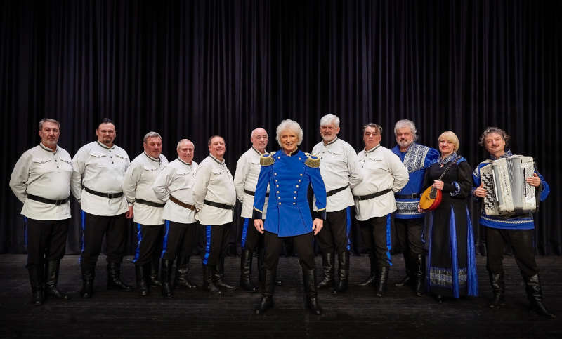 Peter Orloff & der Schwarzmeer Kosaken-Chor (Foto: Klaus Manns)