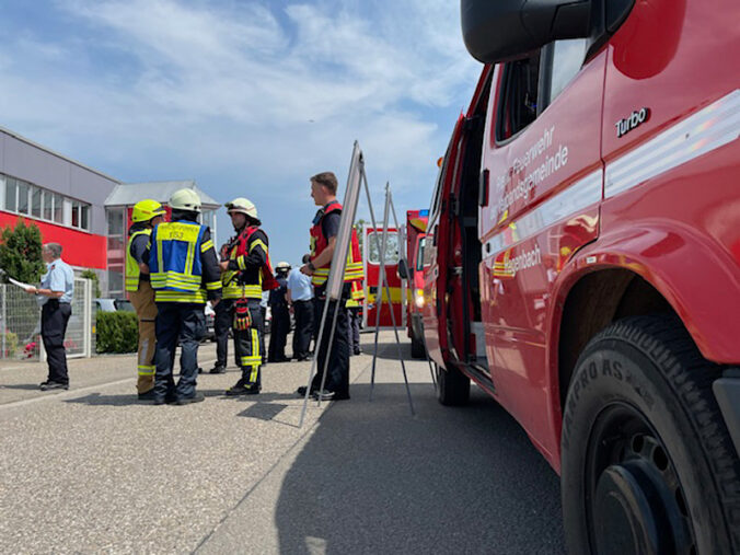 Gefahrstoffzugübung (Foto: Christian Betzel)