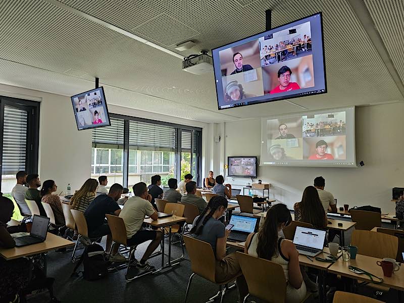Ergebnispräsentation der Online-Gruppe (Foto: Weincampus Neustadt)