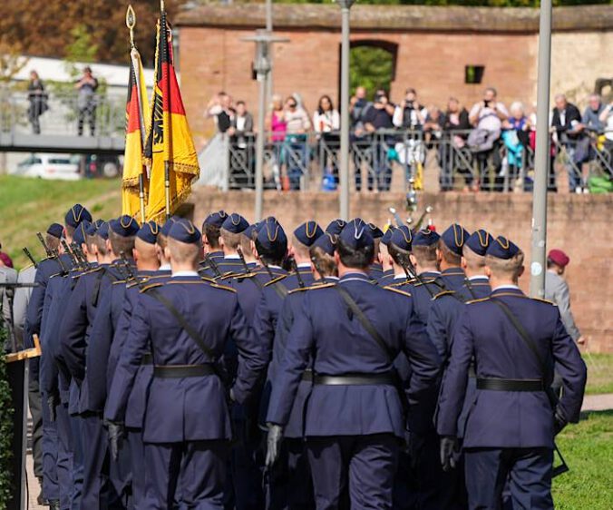 Feierliches Gelöbnis (Foto: Holger Knecht)
