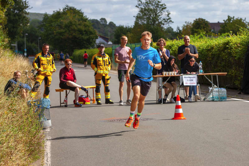 Start Laufstrecke (Foto: Gerhard Jendryschik)