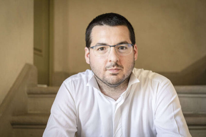 Der Organist Alessandro Urbano (Foto: Veronica Gariboldi 2020 / Maurice Barnich)