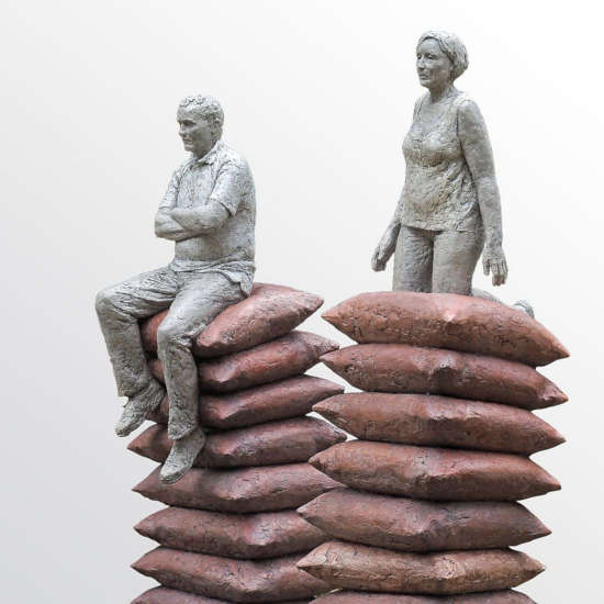 Götz und Gisela: Kissenstapler (Quelle: Birgit Feil)