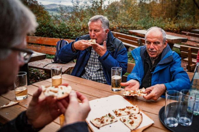 Essen auf der Hütte (Foto: JackSenn Photographer)