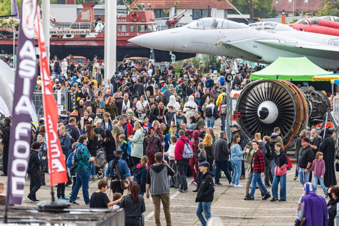 Zum diesjährigen Science Fiction Treffen strömten über 17.000 Fans der fantastischen Welten auf das großzügige Museumsareal. (Quelle: TMSNHSP)